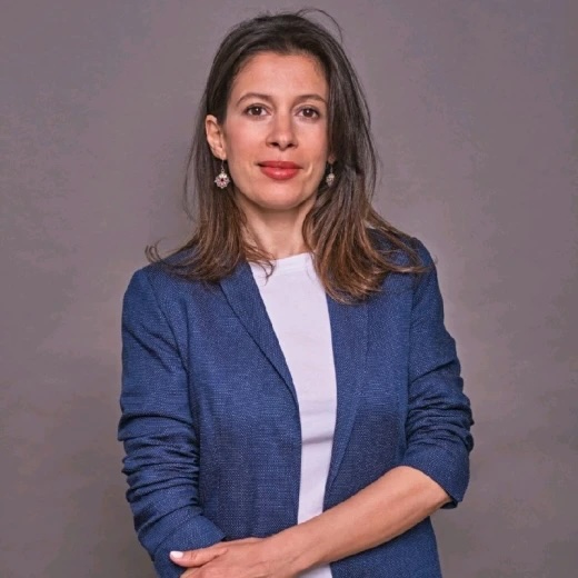 Nadia Henni-Moulai
